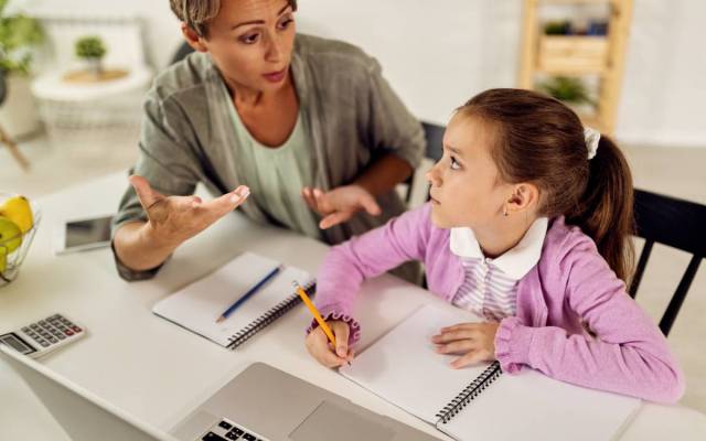 occupational therapist and educational psychologist for dyspraxia
